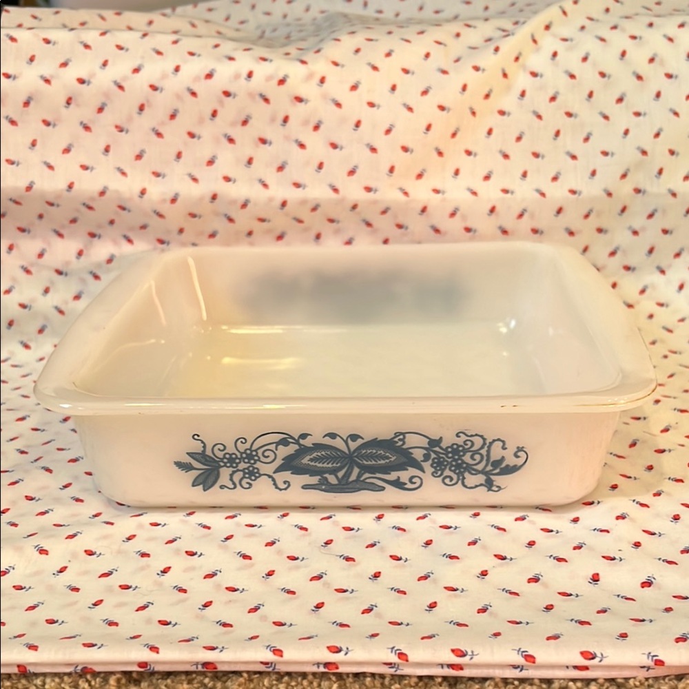 Vintage Glasbake 8”